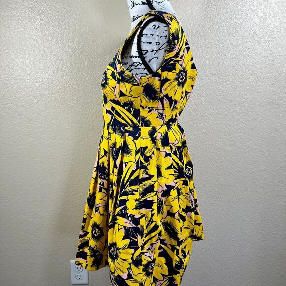 J. Crew Pique Yellow Floral Sunflower Fit & Flare  V-Neck Dress size 00 cottage - Picture 10 of 12